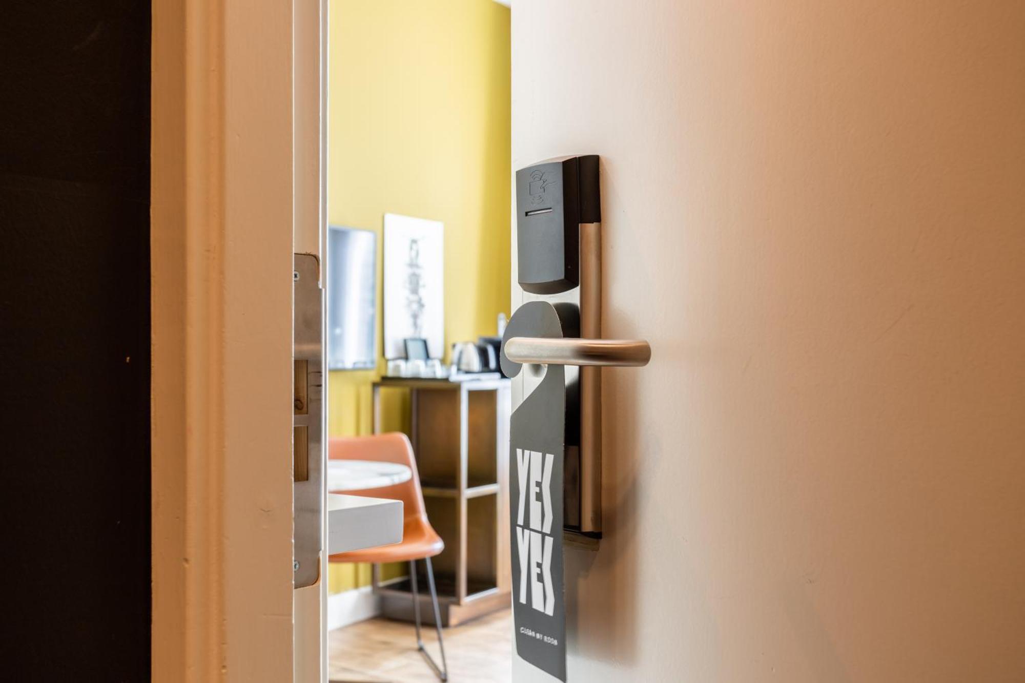 Weber Hotel 397 Amsterdam Bagian luar foto