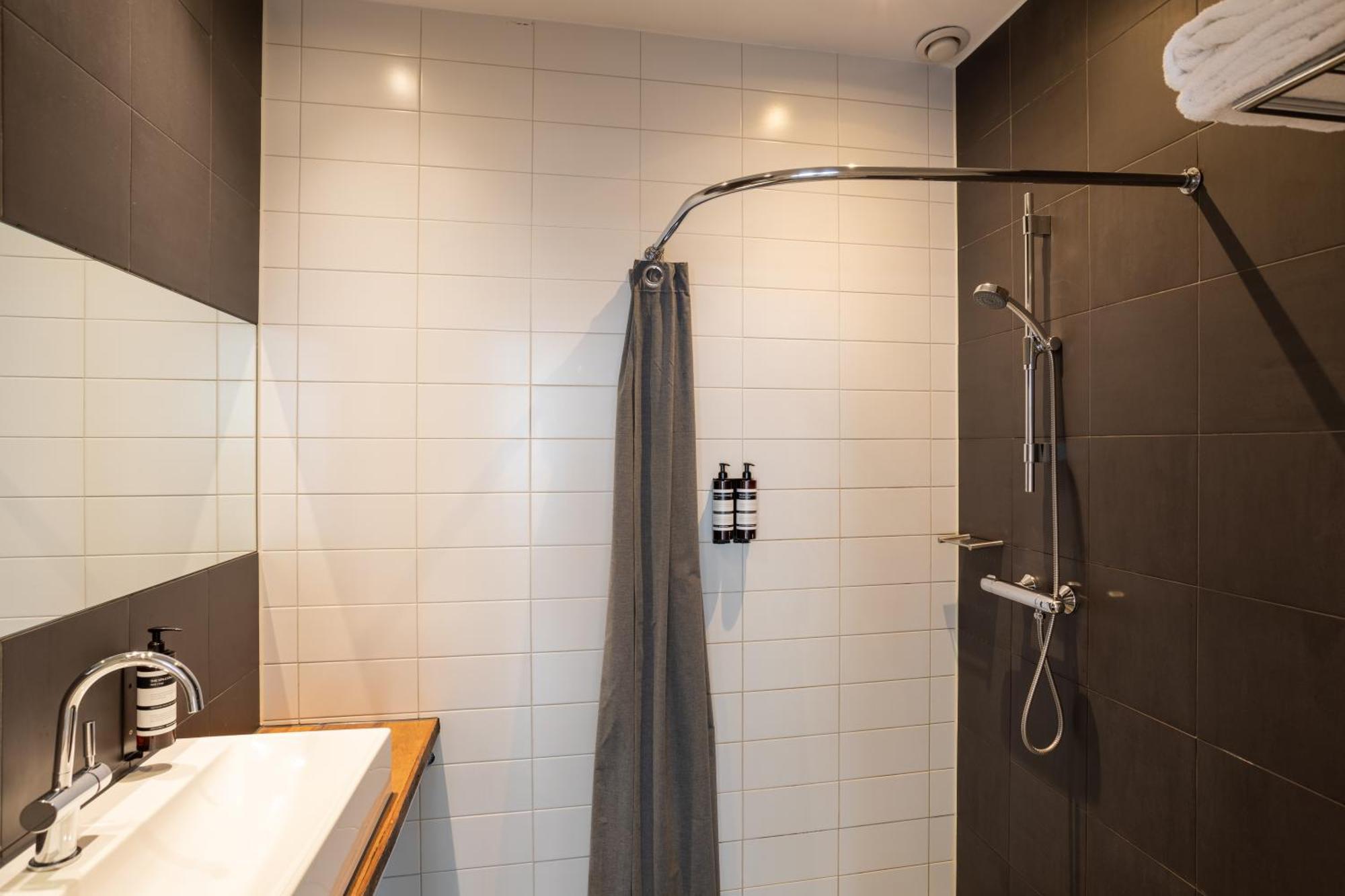Weber Hotel 397 Amsterdam Bagian luar foto